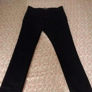 Girl's old Navy stretchy jeans